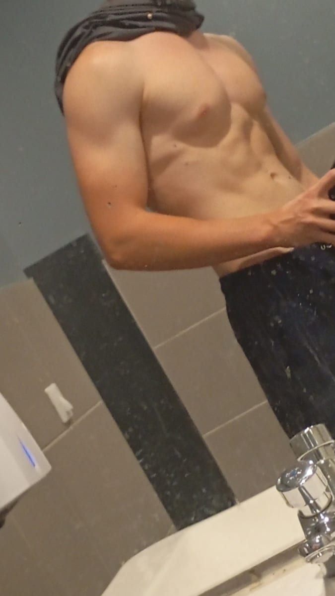 Profil de Omur