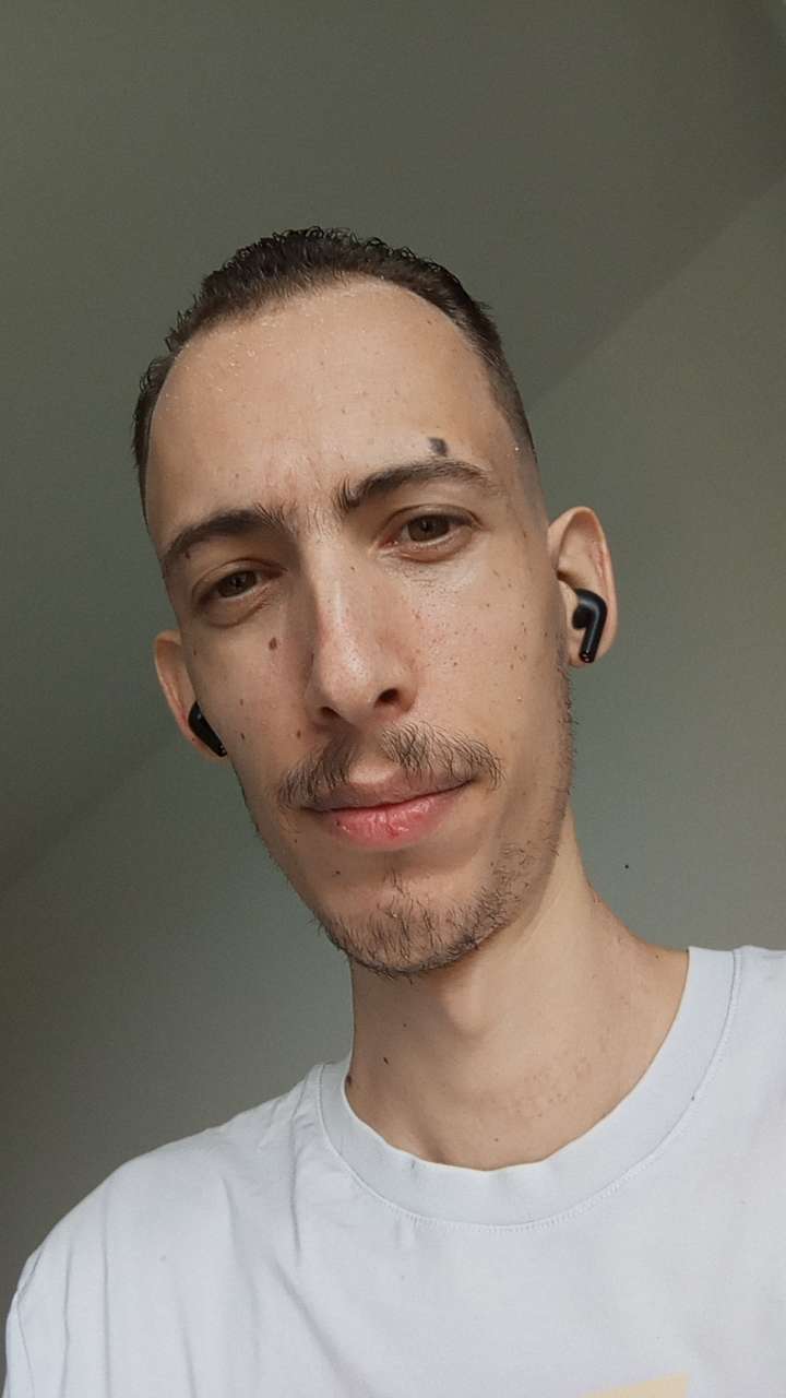 Profil de Kenael